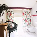 Dwor - House Of Rosenthal Villa