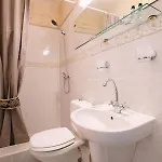 Dwor - House Of Rosenthal Villa