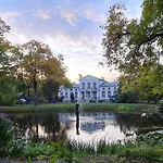 Dwor - House Of Rosenthal *