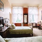 Villa Dwor - House Of Rosenthal *