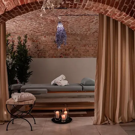 Dwor - House Of Rosenthal * Podstolice