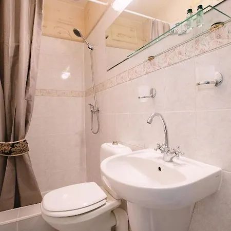 Dwor - House Of Rosenthal Vila