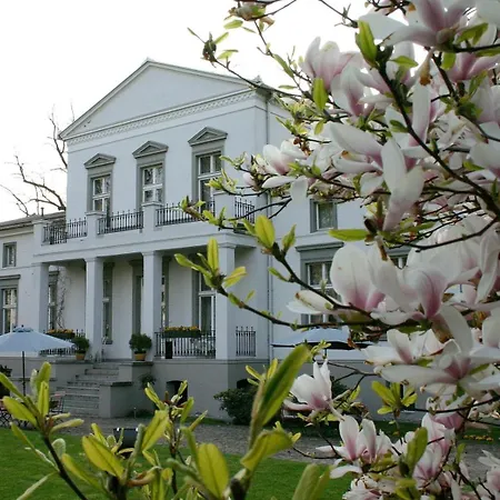 Villa Dwor - House Of Rosenthal