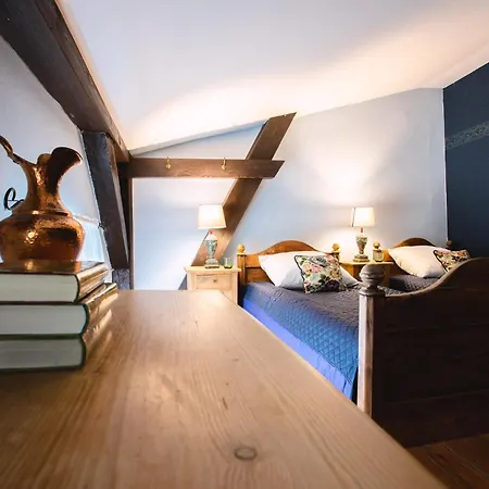 Dwor - House Of Rosenthal 빌라 *