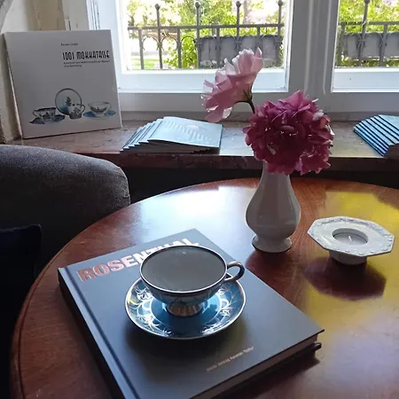 Dwor - House Of Rosenthal Podstolice