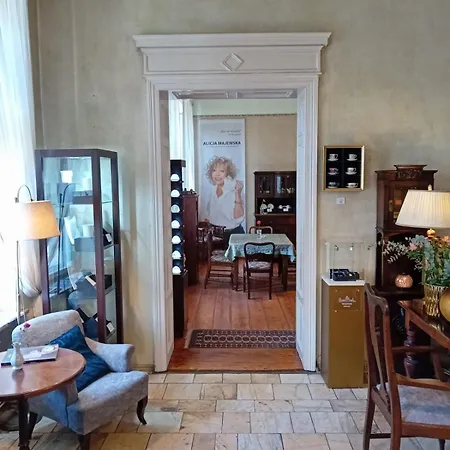 Villa Dwor - House Of Rosenthal Podstolice