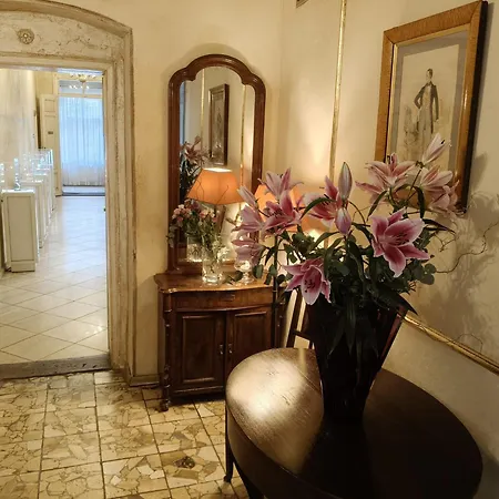 Dwor - House Of Rosenthal * Podstolice