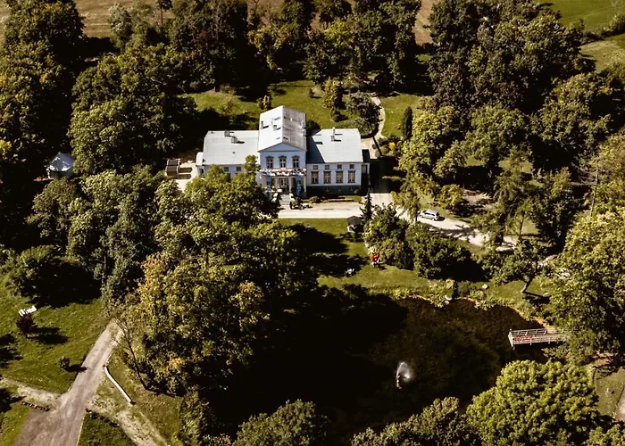 Dwor - House Of Rosenthal Villa