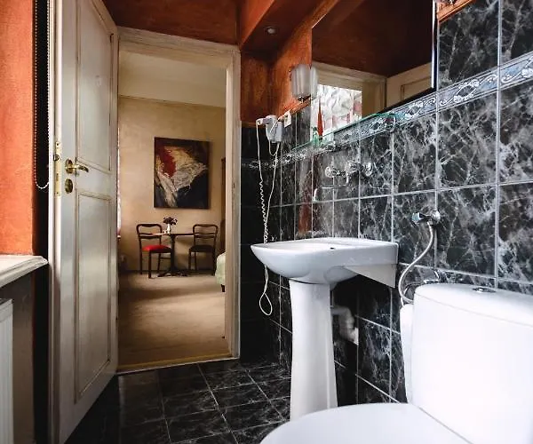 Dwor - House Of Rosenthal Villa