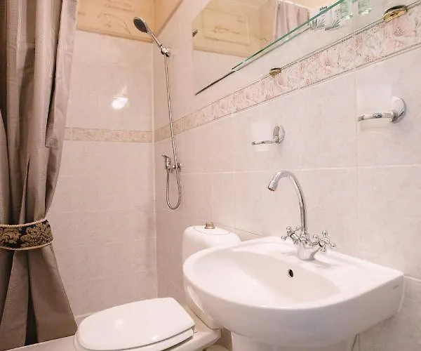 Dwor - House Of Rosenthal Villa