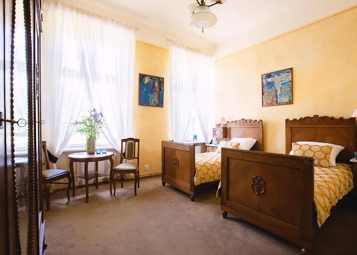 Dwor - House Of Rosenthal Villa Podstolice