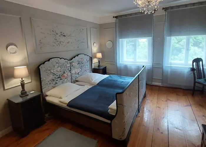 Villa Dwor - House Of Rosenthal Podstolice